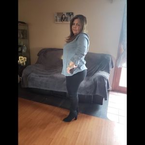 Meet your Posher, Blanca